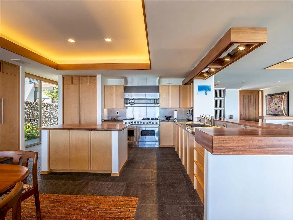 The Home in Hawaii is a luxurious home featuring seamless combination of indoor - outdoor living now available for sale. This home located at 1033 Front St #6, Lahaina, Hawaii; offering 04 bedrooms and 04 bathrooms with 3,764 square feet of living spaces. 