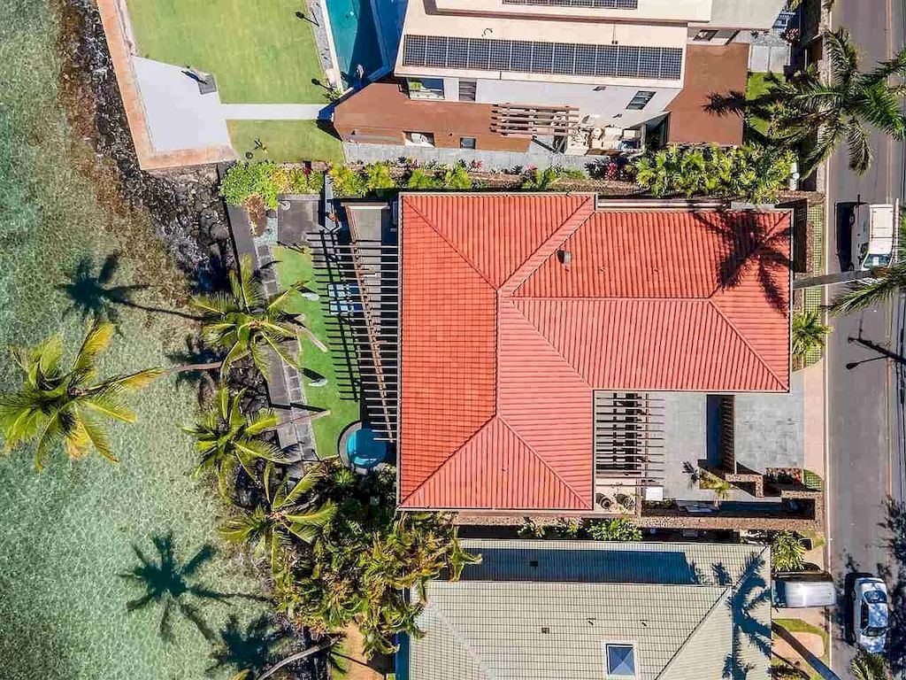 The Home in Hawaii is a luxurious home featuring seamless combination of indoor - outdoor living now available for sale. This home located at 1033 Front St #6, Lahaina, Hawaii; offering 04 bedrooms and 04 bathrooms with 3,764 square feet of living spaces. 