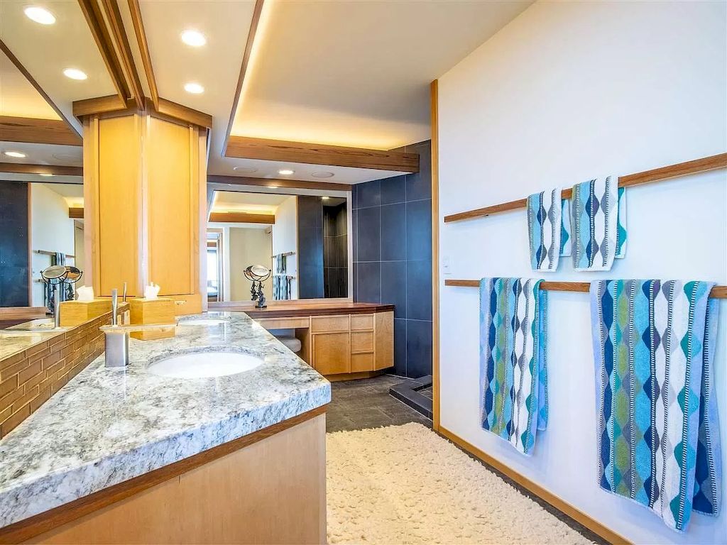 The Home in Hawaii is a luxurious home featuring seamless combination of indoor - outdoor living now available for sale. This home located at 1033 Front St #6, Lahaina, Hawaii; offering 04 bedrooms and 04 bathrooms with 3,764 square feet of living spaces. 