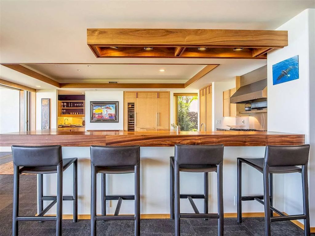 The Home in Hawaii is a luxurious home featuring seamless combination of indoor - outdoor living now available for sale. This home located at 1033 Front St #6, Lahaina, Hawaii; offering 04 bedrooms and 04 bathrooms with 3,764 square feet of living spaces. 