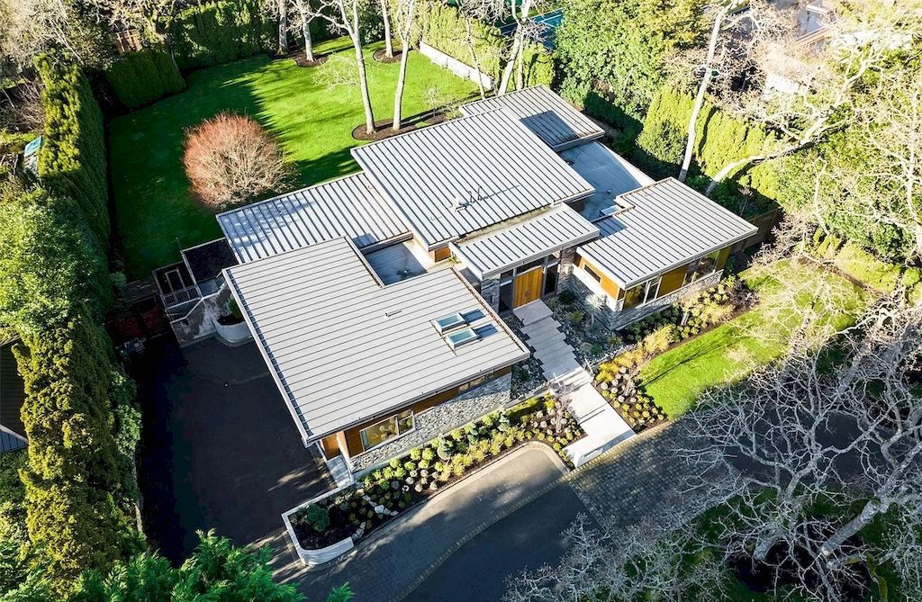 The Home in Victoria is a truly rare offering that will intrigue those who appreciate quality and fine architecture now available for sale