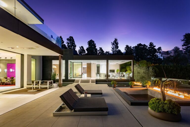 This Remarkable Beverly Hills Mansion showcases Sleek Design and ...