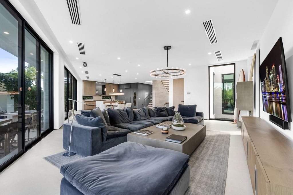 The Home in Miami Beach is a stunning new construction estate located on the prestigious and sought-after North Bay Road now available for sale. This house located at 3166 N Bay Rd, Miami Beach, Florida