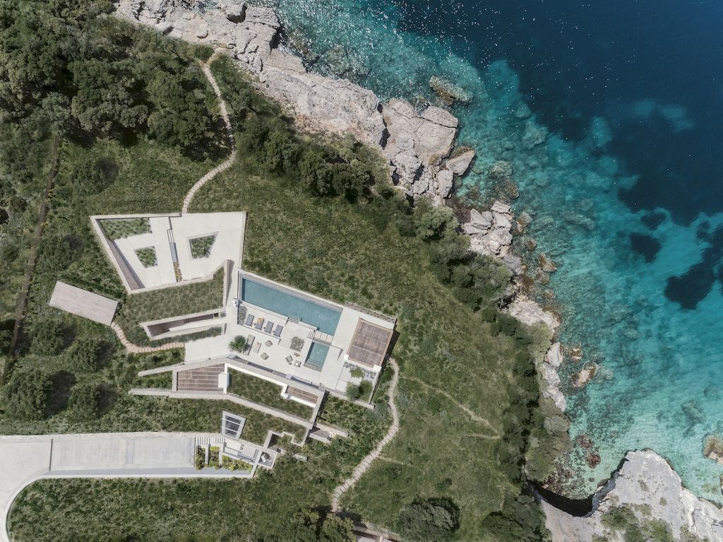 Villa Apollon Merges Contemporary Architecture with Nature by Block722