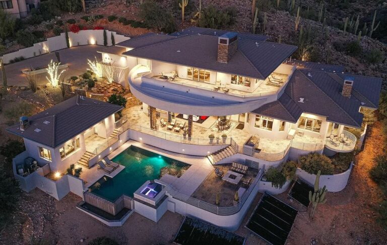 This $6,290,000 Superb House in Arizona overwhelms you with sparkling city light views