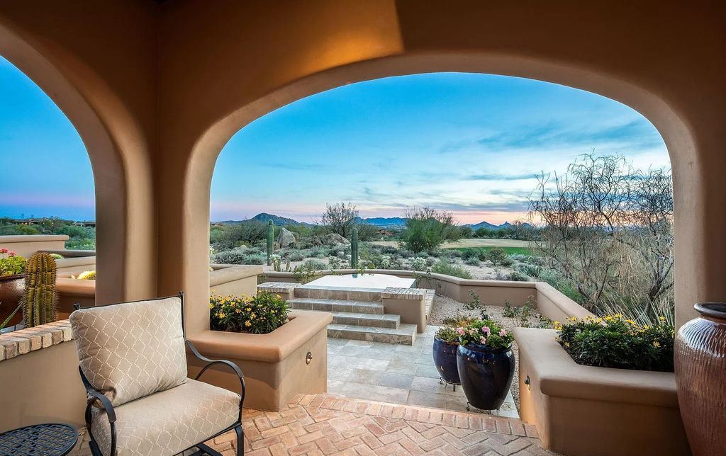 Gorgeous Home in Scottsdale asks for $4,995,000 offering views of golf course and valley