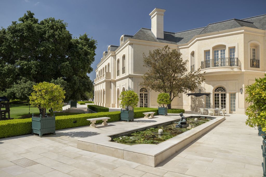 The Manor is undoubtedly one of the finest estates in the World, majestically sited on 4.68 acres in the heart of Holmby Hills now available for sale. This home located at 594 S Mapleton Dr, Los Angeles, California