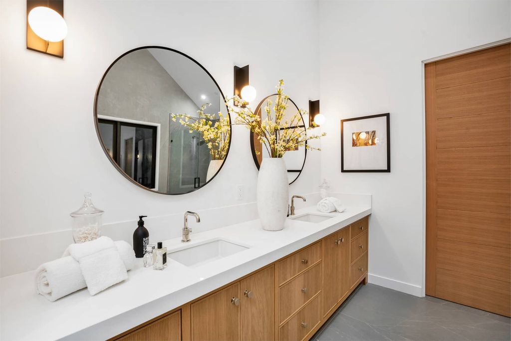 The Home in Culver City is a brand-new modern masterpiece with outstanding craftsmanship and insightful design apparent throughout now available for sale. This home located at 4293 Jasmine Ave, Culver City, California