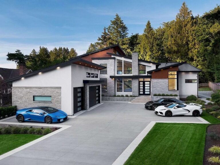 A True Piece of Paradise in the C$4,988,000 Modern Dream House in South Surrey