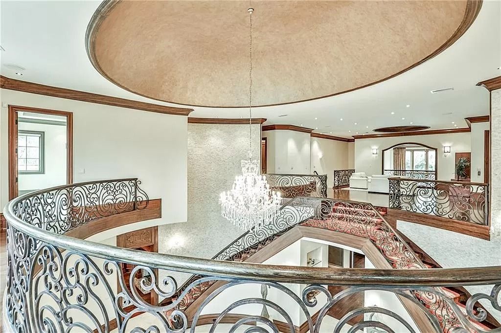 Amazing-Custom-Estate-in-Georgia-Hits-Market-for-5500000-33