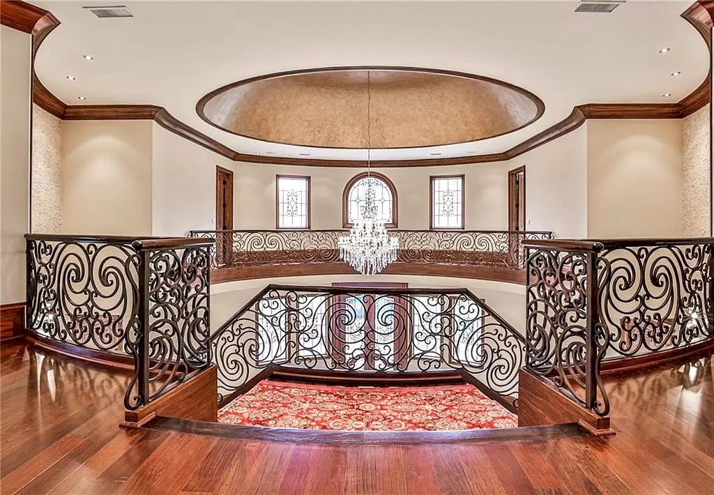 Amazing-Custom-Estate-in-Georgia-Hits-Market-for-5500000-34