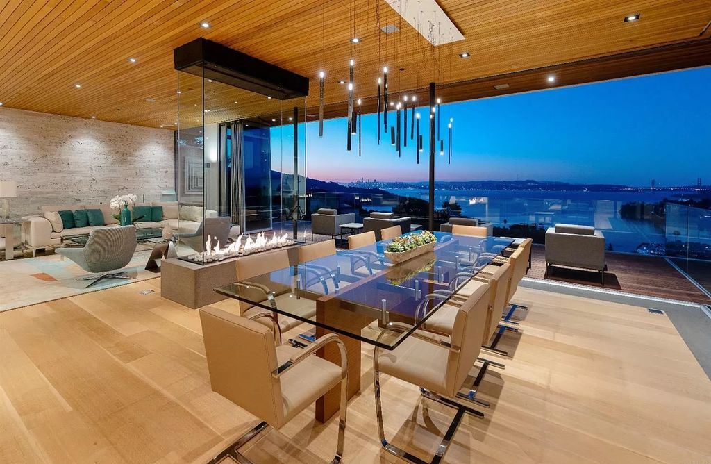 An-Icon-of-Modern-Home-in-Tiburon-boasts-the-Finest-Views-in-the-Bay-Area-Asking-for-16000000-14