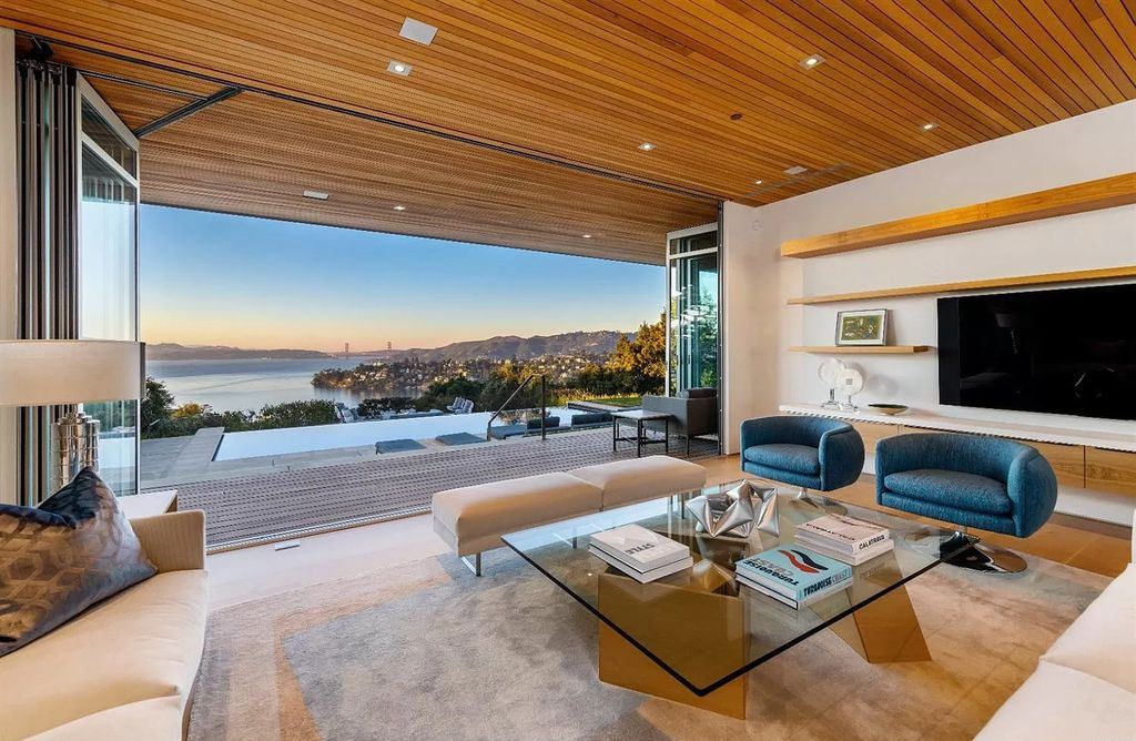 An-Icon-of-Modern-Home-in-Tiburon-boasts-the-Finest-Views-in-the-Bay-Area-Asking-for-16000000-25
