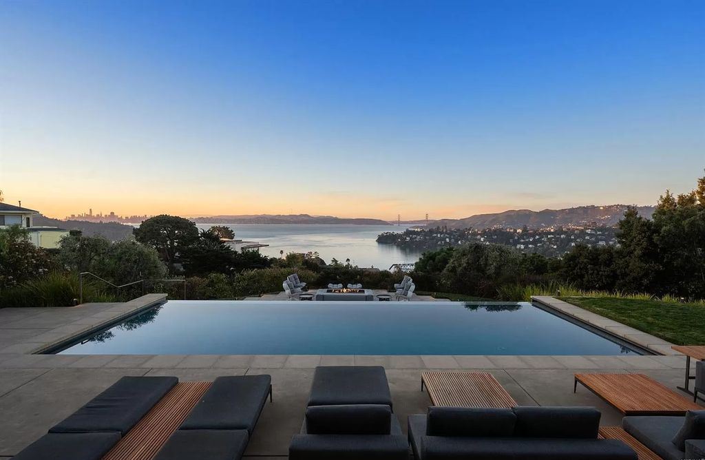 An-Icon-of-Modern-Home-in-Tiburon-boasts-the-Finest-Views-in-the-Bay-Area-Asking-for-16000000-3