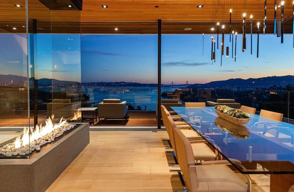 An-Icon-of-Modern-Home-in-Tiburon-boasts-the-Finest-Views-in-the-Bay-Area-Asking-for-16000000-31