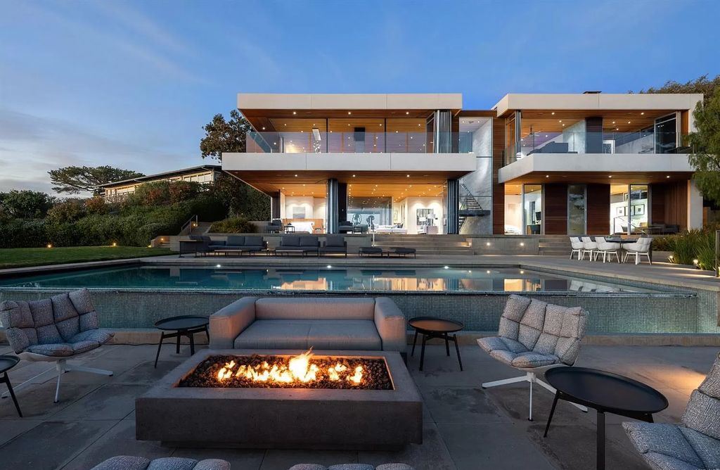The Home in Tiburon an icon of modern design nestled in the hills above downtown Tiburon, boasts the finest views in the Bay Area now available for sale. This home located at 1860 Mountain View Dr, Belvedere Tiburon, California