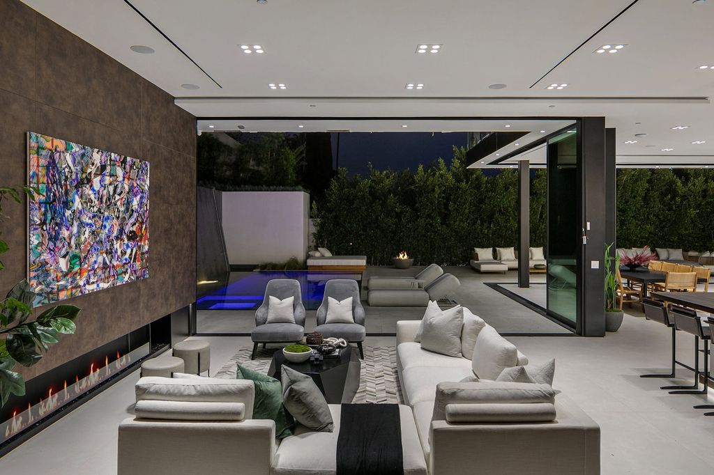 The Home in Los Angeles is a brand new contemporary home with highest end finishes throughout, world class amenities, sparing no detail now available for sale. This home located at 1488 Rising Glen Rd, Los Angeles, California
