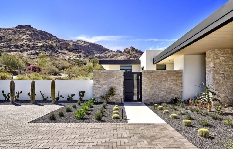 Classic and Modernist Design of Ebony and Ivory House by Drewett Works