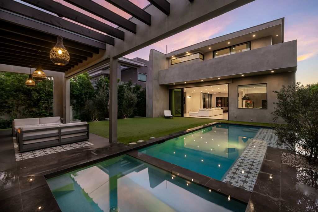 The Home in Los Angeles is a newly constructed architectural estate situated in prime Beverly Grove showcasing modern technologies now available for sale. This home located at 108 N Edinburgh Ave, Los Angeles, California