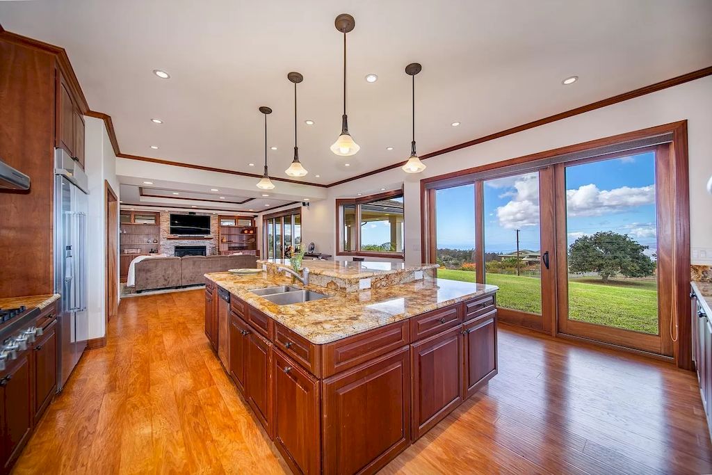 The Home in Hawaii is a luxurious home in the condition of high-quality sophistication now available for sale. This home located at 885 Pulehuiki Rd, Kula, Hawaii; offering 04 bedrooms and 04 bathrooms with square 4,703 feet of living spaces.