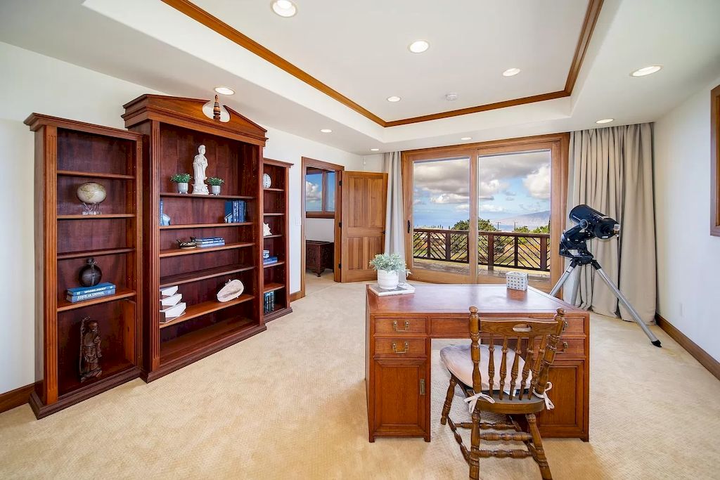 The Home in Hawaii is a luxurious home in the condition of high-quality sophistication now available for sale. This home located at 885 Pulehuiki Rd, Kula, Hawaii; offering 04 bedrooms and 04 bathrooms with square 4,703 feet of living spaces.