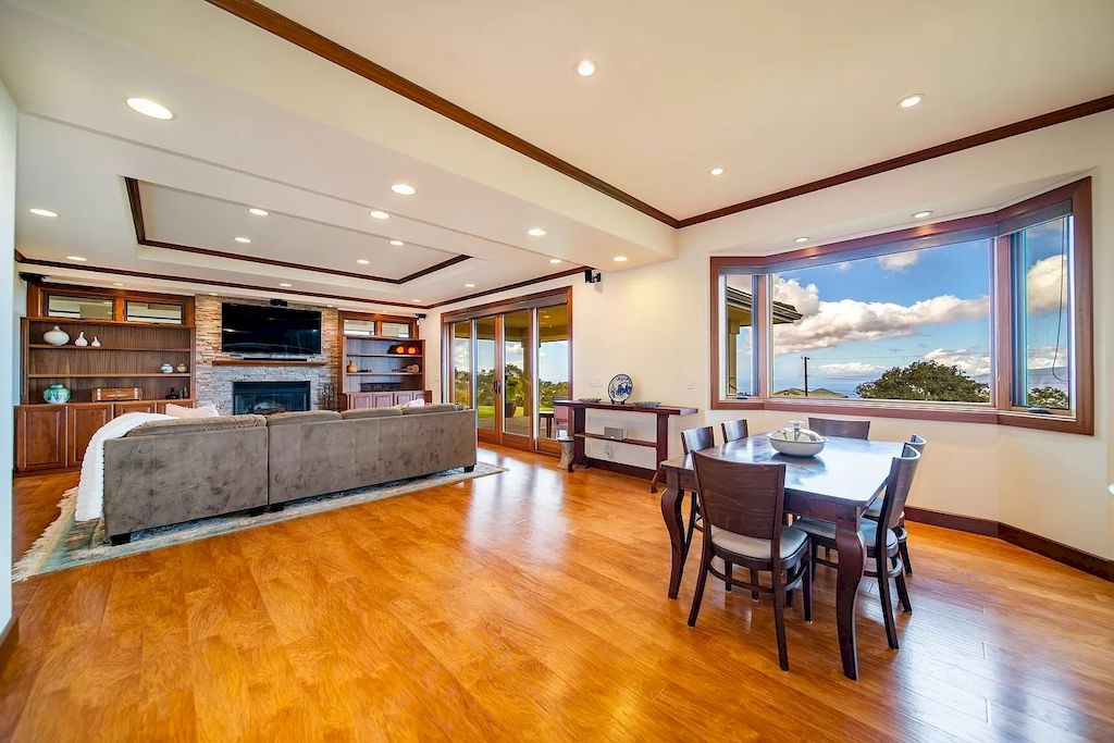 The Home in Hawaii is a luxurious home in the condition of high-quality sophistication now available for sale. This home located at 885 Pulehuiki Rd, Kula, Hawaii; offering 04 bedrooms and 04 bathrooms with square 4,703 feet of living spaces.
