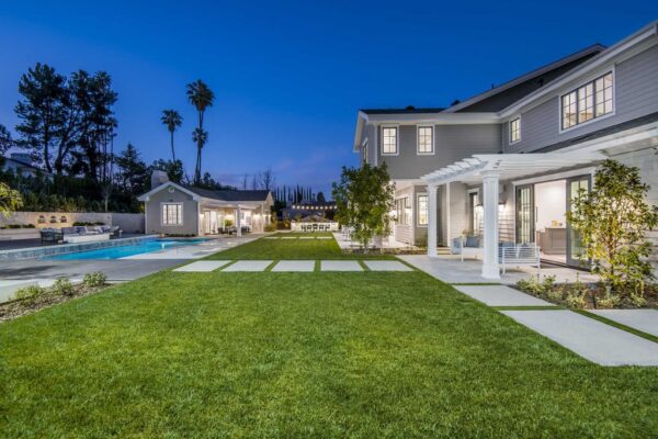 $11,995,000 Exquisite New Home in Encino Defines Luxury and Style