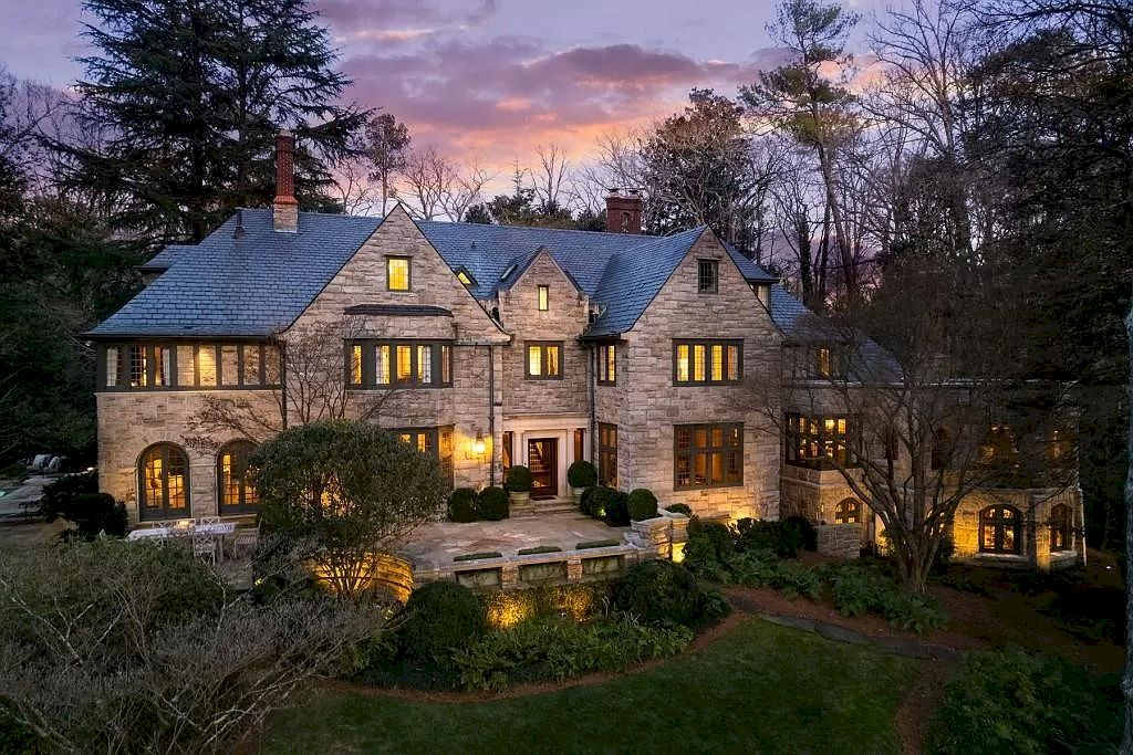 Georgia-Beautiful-Estates-of-Stunning-Exterior-and-Interiors-Listed-at-5750000-23