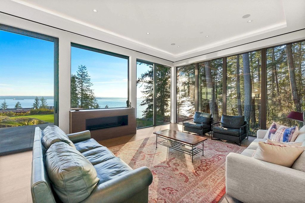 The Home in West Vancouver offers a wonderful open floor plan with large principal rooms throughout now available for sale. This home located at 3704 McKechnie Ave, West Vancouver, BC V7V 2M8, Canada