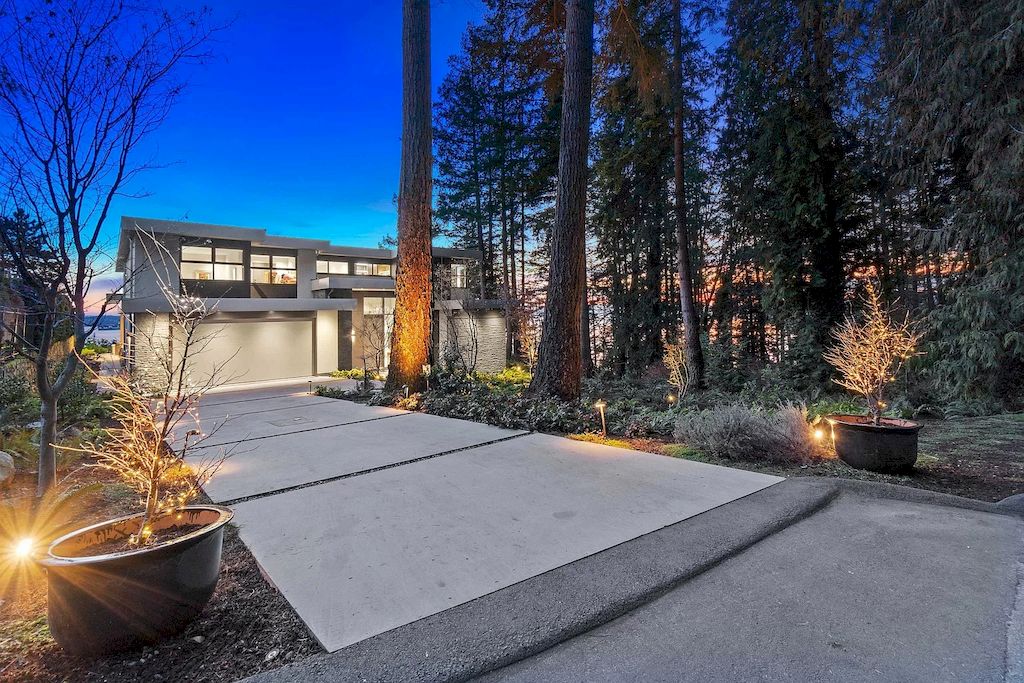 The Home in West Vancouver offers a wonderful open floor plan with large principal rooms throughout now available for sale. This home located at 3704 McKechnie Ave, West Vancouver, BC V7V 2M8, Canada
