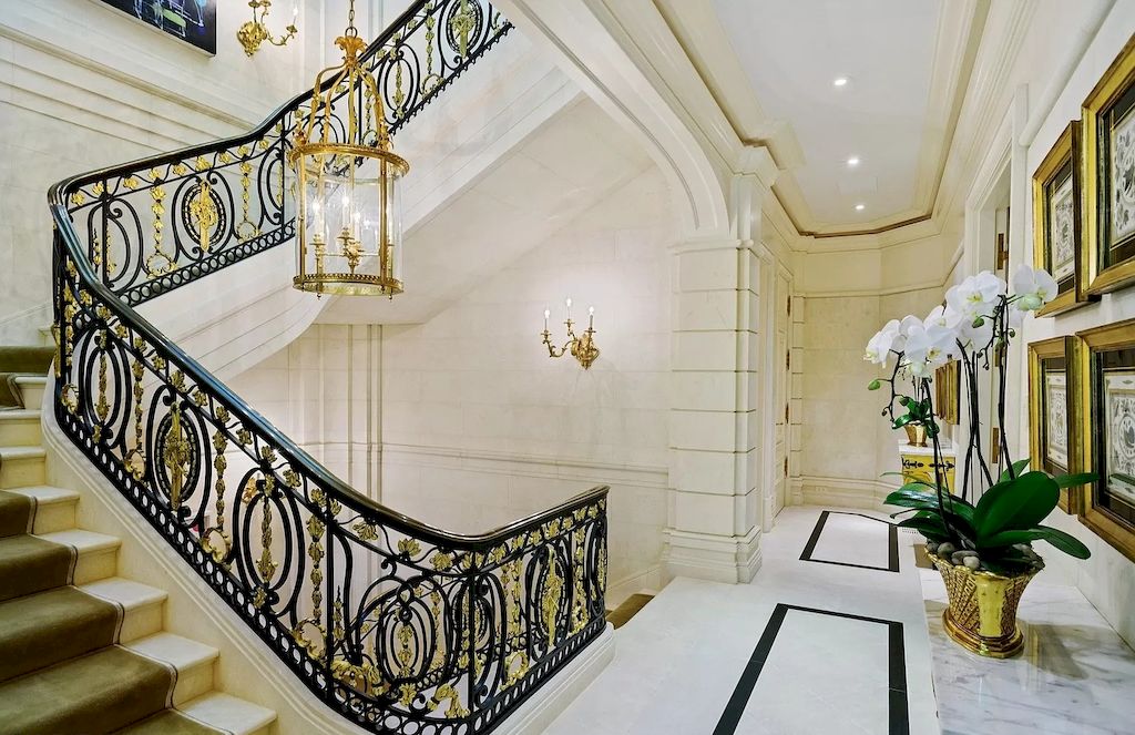 The Home in Illinois is a luxurious home of sophistication and timeless luxury now available for sale. This home located at 3 W Burton Pl, Chicago, Illinois; offering 06 bedrooms and 13 bathrooms with 20,002 square feet of living spaces. 