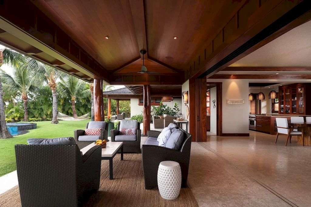 Masterly-Built-with-Only-Finest-Craftsmen-and-Materials-this-Incredible-Home-in-Hawaii-Listed-at-16200000-22