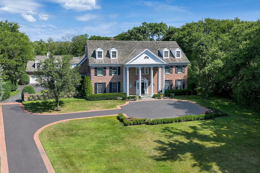 The Home in Illinois is a luxurious home built in 2005 with exquisite millwork, spacious rooms and high ceilings now available for sale. This home located at 27 Indian Hill Rd, Winnetka, Illinois; offering 06 bedrooms and 08 bathrooms with 8,800 square feet of living spaces. 