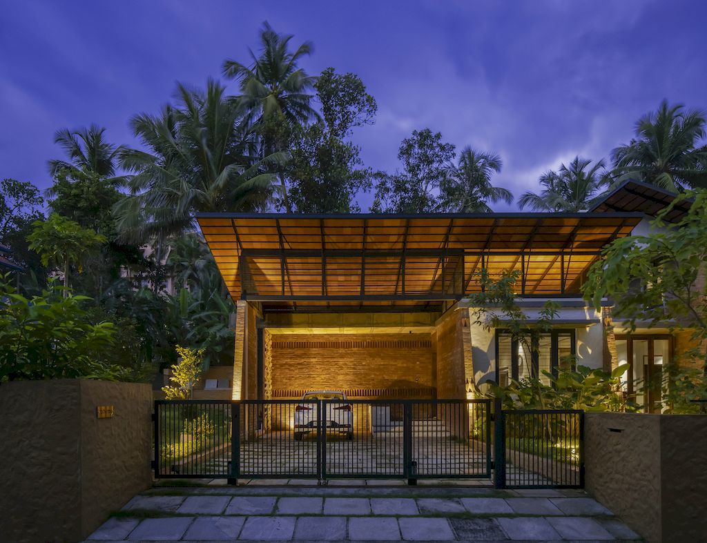 Paroppadi Residence creates harmony with nature by Magicline Studio