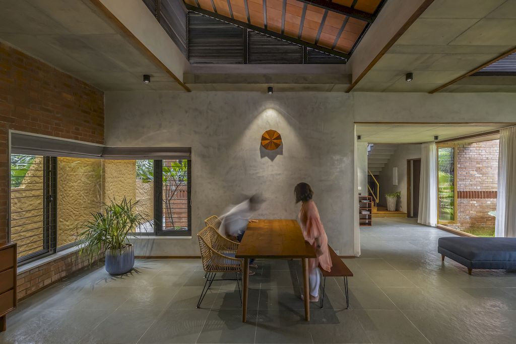 Paroppadi Residence creates harmony with nature by Magicline Studio