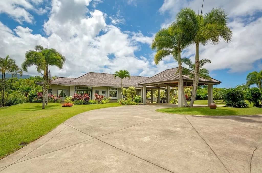 The Home in Hawaii is a luxurious home finished with high quality of design and materials now available for sale. This home located at 5792H Kahiliholo Rd #A, Kilauea, Hawaii; offering 04 bedrooms and 06 bathrooms with 4,511 square feet of living spaces.