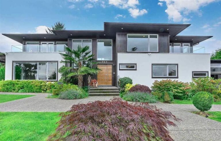 Spectacular Estate in West Vancouver with Amazing Ocean & City View Sells for C$7,580,000