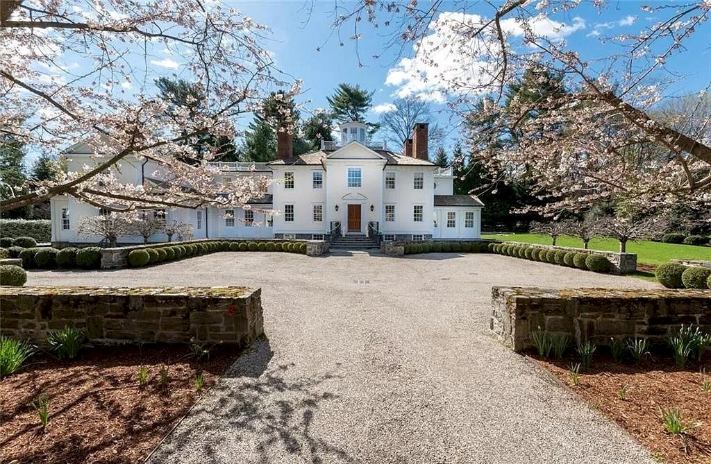 The Home in Connecticut is an extraordinary home with gracious entrance and amazing wine cellar now available for sale. This home located at 8 Searles Rd, Darien, Connecticut; offering 04 bedrooms and 07 bathrooms with 7,613 square feet of living spaces.