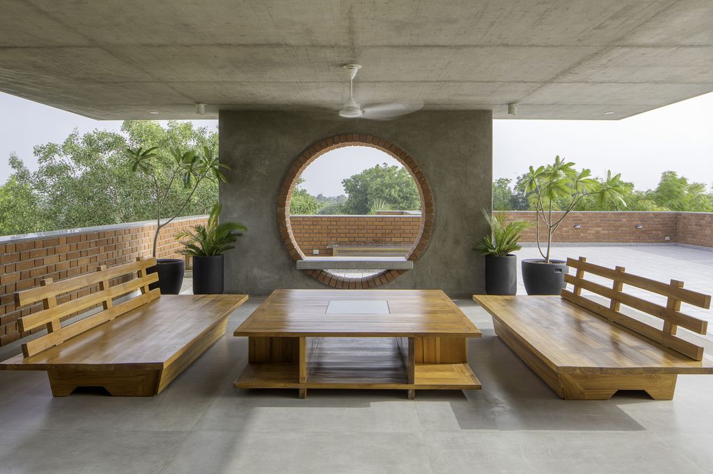 The Brick Connection brings a Grounded Living Experience by Traanspace