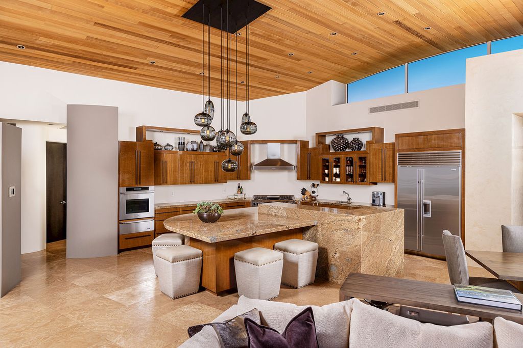 This-11300000-Professionally-Furnished-Home-in-Palm-Desert-features-the-Desert-Living-at-Its-Finest-5