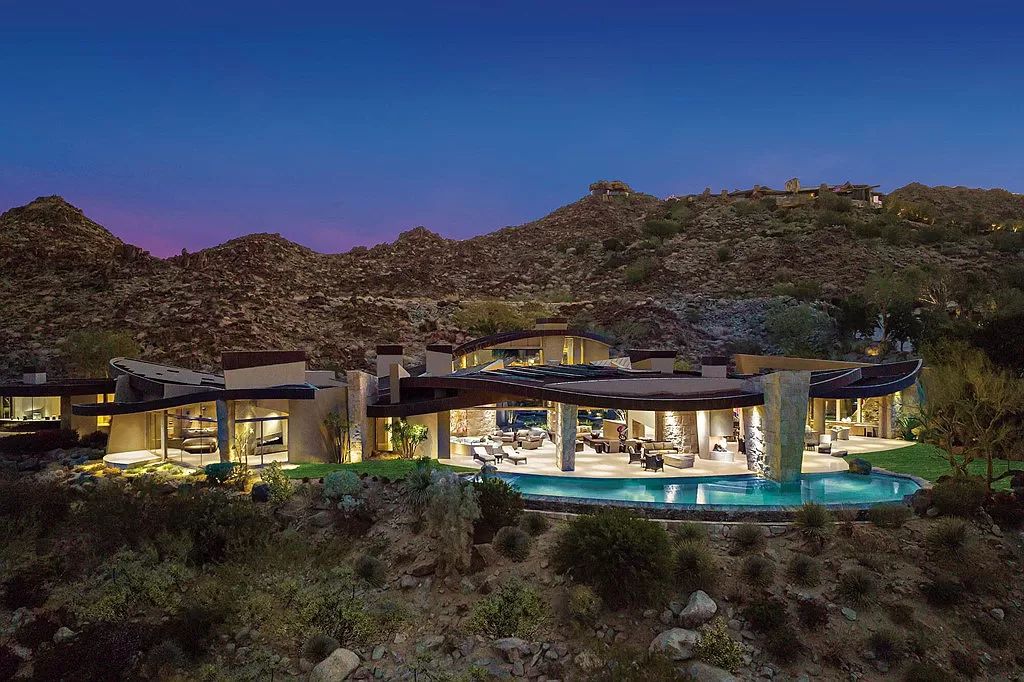 The Home in Palm Desert is an exceptional golf club estate with stunning views and beautiful landscape offering wonderful outdoor entertaining spaces now available for sale. This house located at 700 Summit Cv, Palm Desert, California