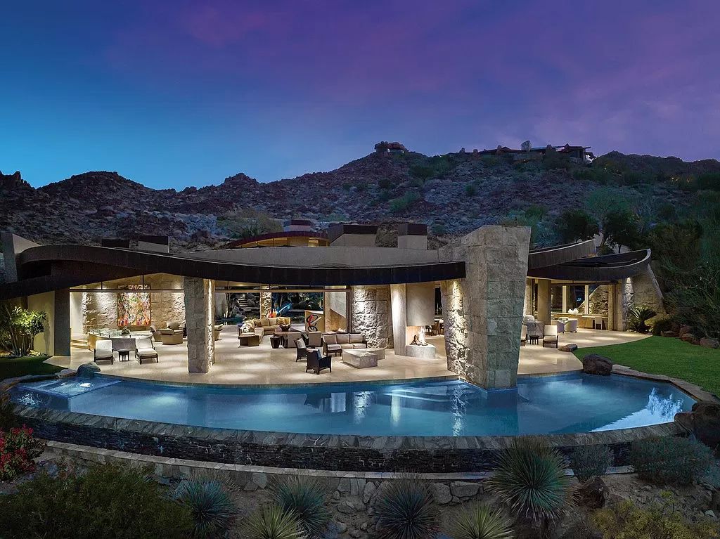 The Home in Palm Desert is an exceptional golf club estate with stunning views and beautiful landscape offering wonderful outdoor entertaining spaces now available for sale. This house located at 700 Summit Cv, Palm Desert, California