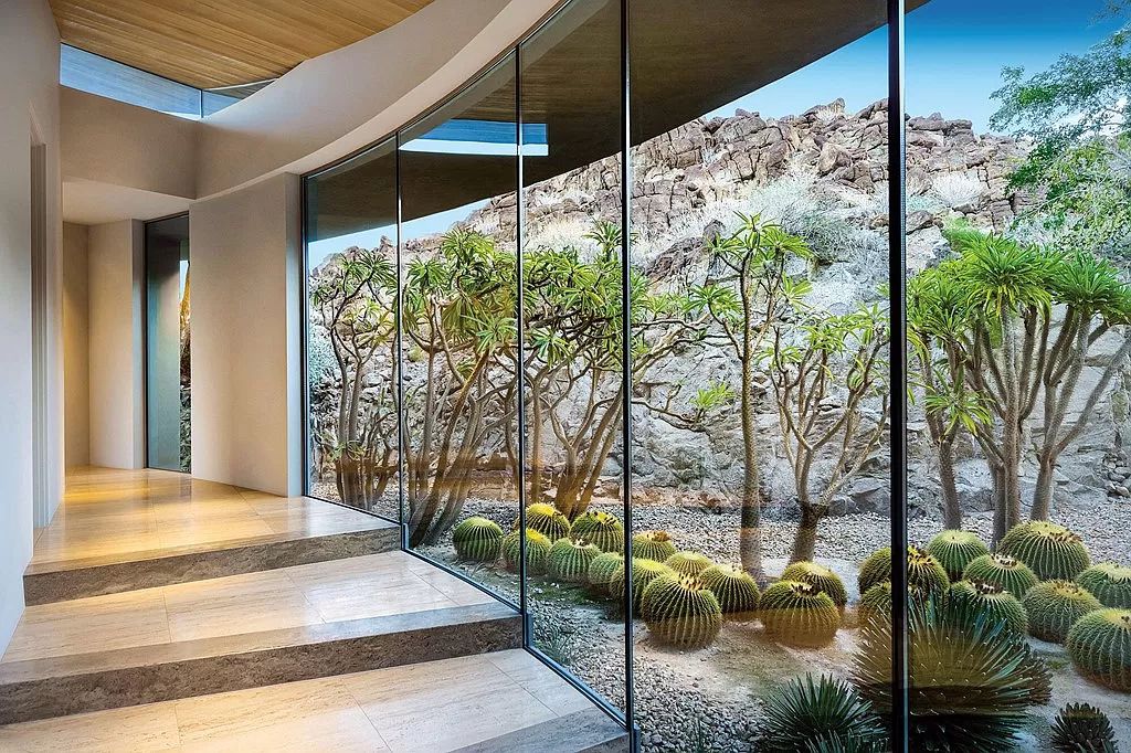This-13200000-Architectural-Home-is-one-of-The-Most-Stunning-Estates-Palm-Desert-7