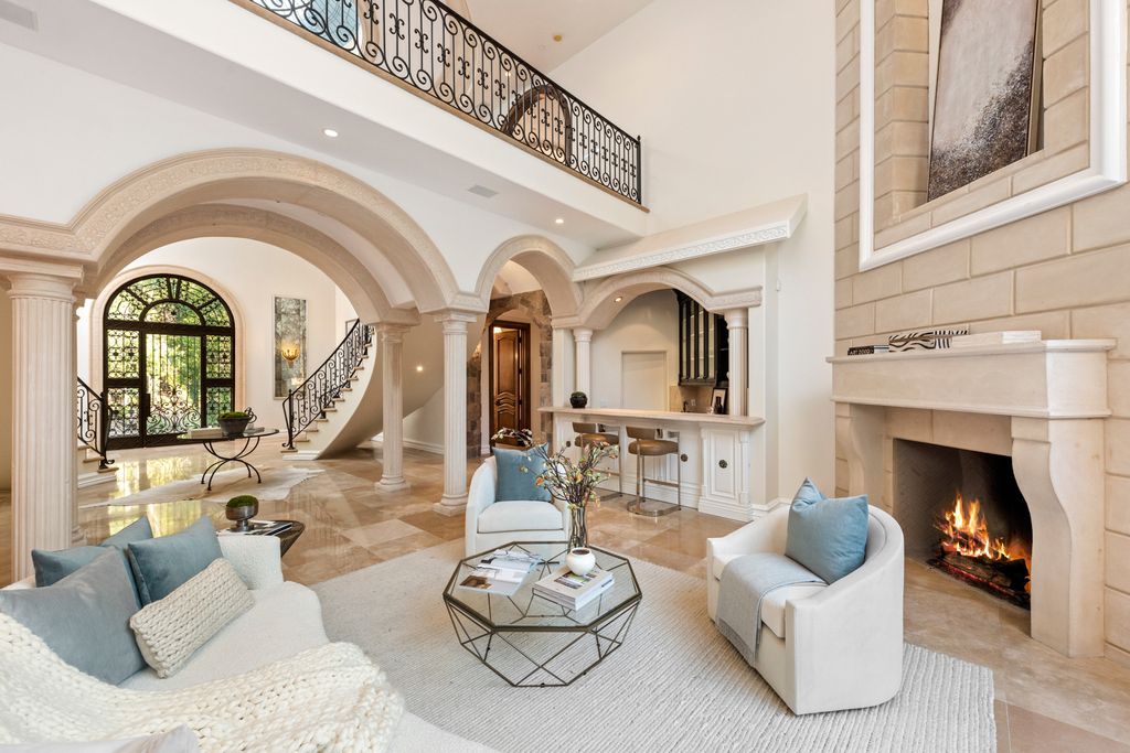 The Villa in Beverly Hills is a Mediterranean Estate boasts 9,370 square feet of unmatched grandeur and scale now available for sale. This home located at 1181 Laurel Way, Beverly Hills, California