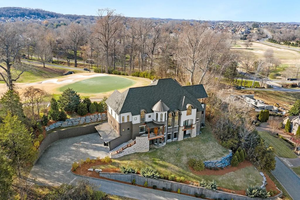 The Home in Tennessee is a luxurious home commanding incredible views of the hills and golf course now available for sale. This home located at 246 Governors Way, Brentwood, Tennessee; offering 05 bedrooms and 07 bathrooms with 9,698 square feet of living spaces. 