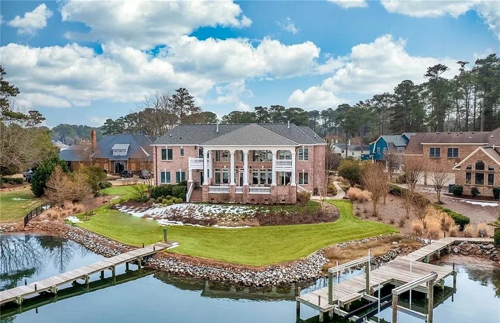 The Home in Virginia is a luxurious home built in 2015 but feel like brand new now available for sale. This home located at 1025 Curlew Dr, Virginia Beach, Virginia; offering 04 bedrooms and 05 bathrooms with 5,000 square feet of living spaces. 