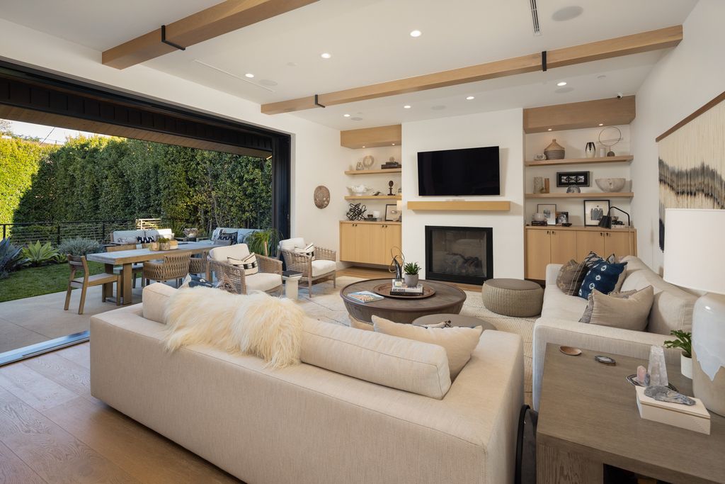 The Home in Los Angeles is a custom-built residence that blends immaculate design in an organic setting now available for sale. This home located at 3570 Frances Ave, Los Angeles, California