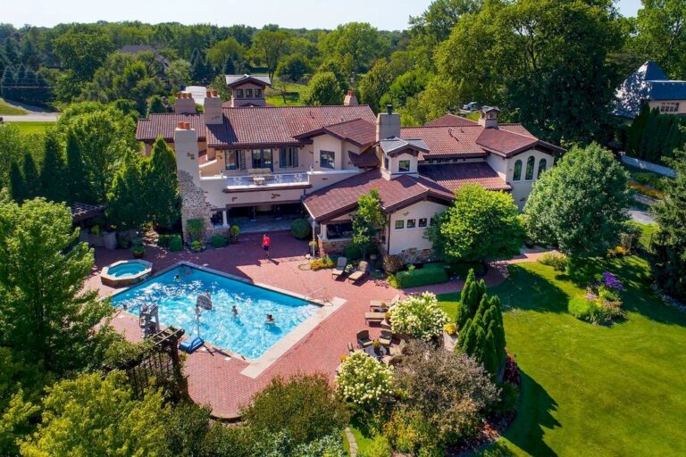This $6,500,000 Custom Built Italian Inspired Home Features State-of-the-art Luxury Amenity and Offers Complete Privacy in Illinois