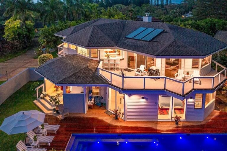 This $8,200,000 Special Retreat Offers All Sensational Aspects in Hawaii