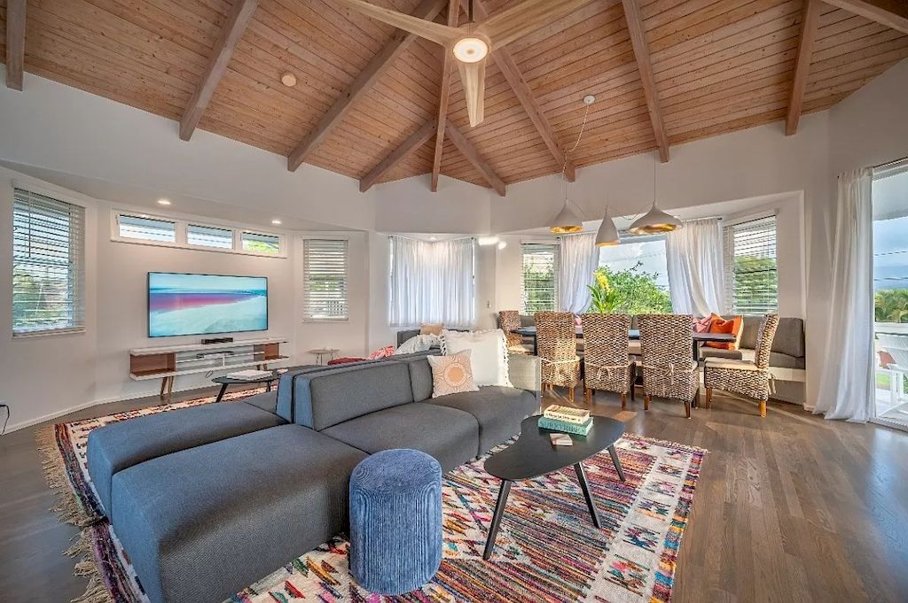 The Home in Hawaii is a luxurious home where you can share your abundance with family, friends and vacationing guests now available for sale. This home located at 5146 Hanalei Plantation Rd, Princeville, Hawaii; offering 04 bedrooms and 04 bathrooms with 3,157 square feet of living spaces. 